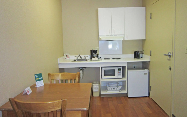 HomeTowne Studios Tacoma - Puyallup