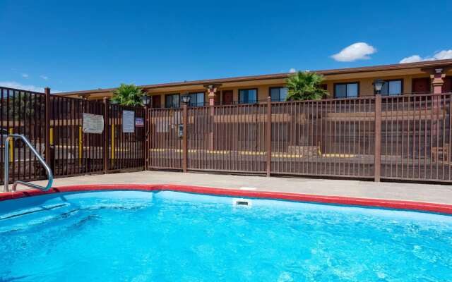 Days Inn by Wyndham Alamogordo/White Sands