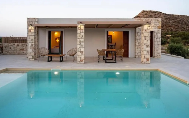 Kastri Hill Luxury Villas