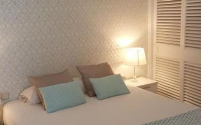 Marbella Beach Centre 2 Bedrooms Interior