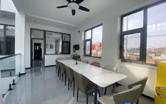 Yuanlai Xiaoyuan Homestay