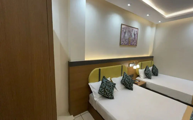 Hotel Shakuntla Palace