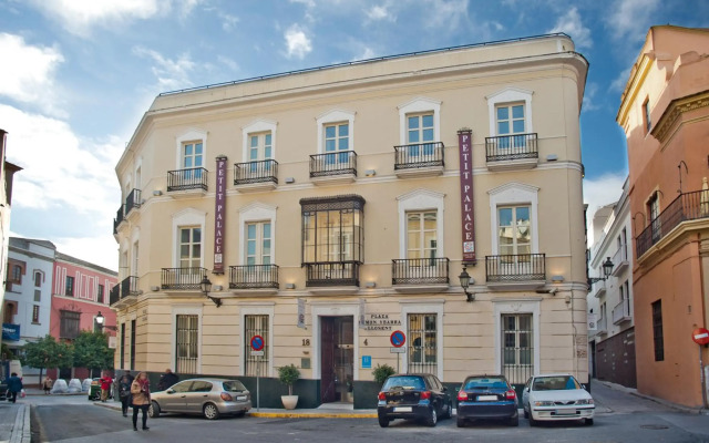 Petit Palace Santa Cruz