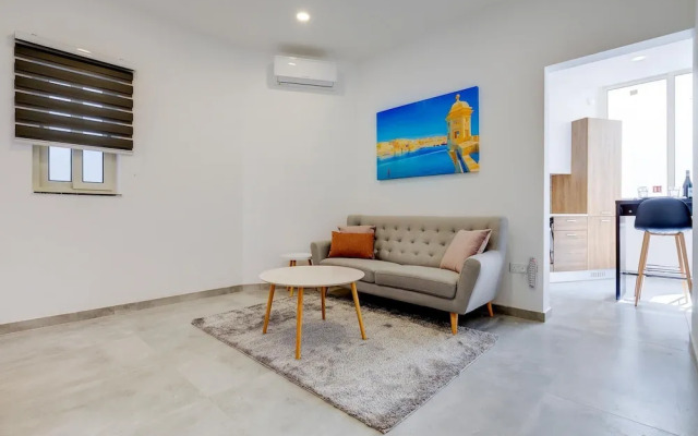 Perfect Location Modern 2BR Apartment