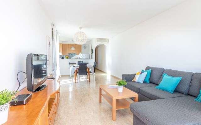 Cozy Apartment With Communal Pool in Empuriabrava Spain