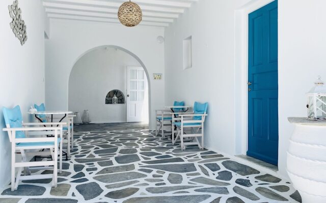 Cyclades Blue