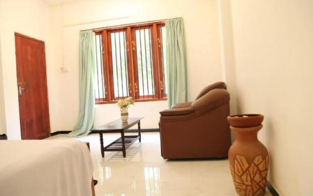 Manula Residence