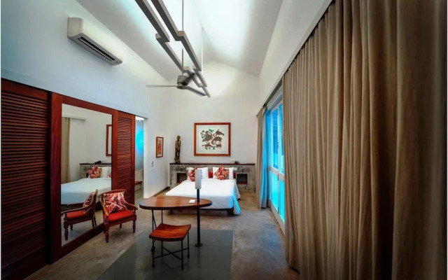 Trinity At Fort Cochin