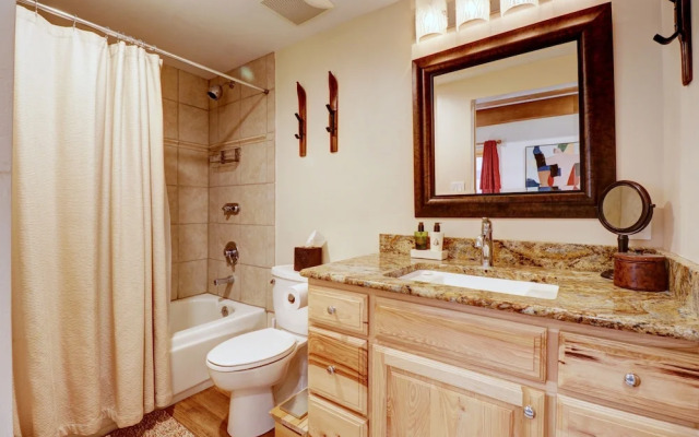 Pg305 Peregrine 3 Bedroom Condo