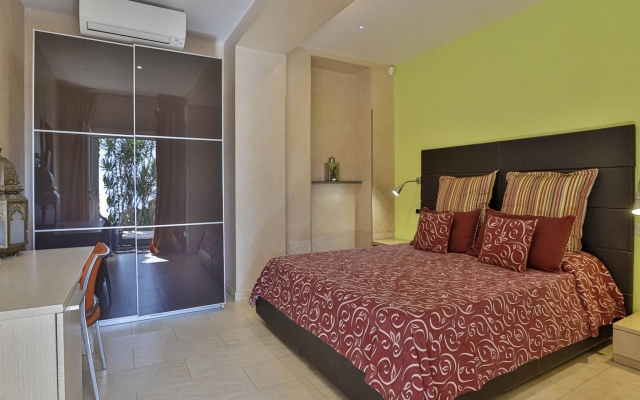 Luxury room with sea view in Amalfi ID 3935