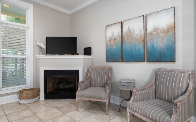 Seas The Day By BlueSwell