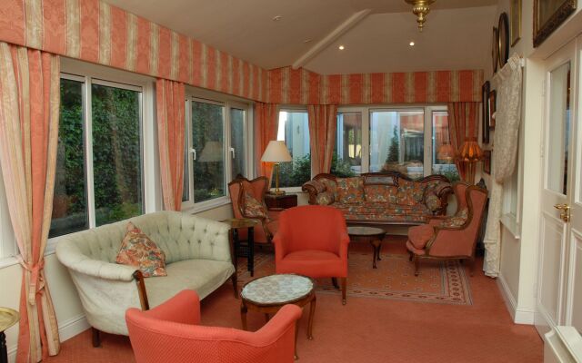 Dingle Benners Hotel