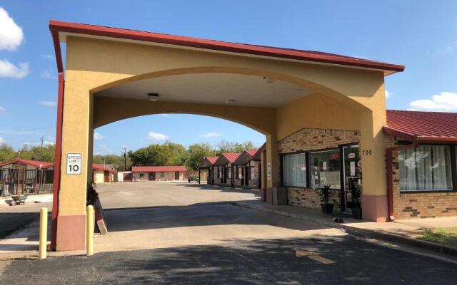 Kings Inn Mexia
