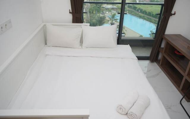 Lavish And Comfortable Studio At Sky House Bsd Apartment