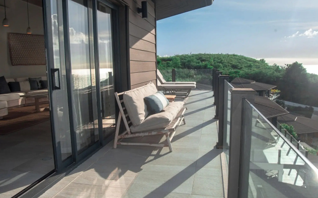 Tamarind Hills Resort & Villas