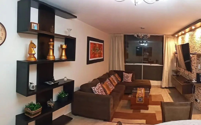 Dpto entero, 2do piso, ascensor, jacuzzi y cochera