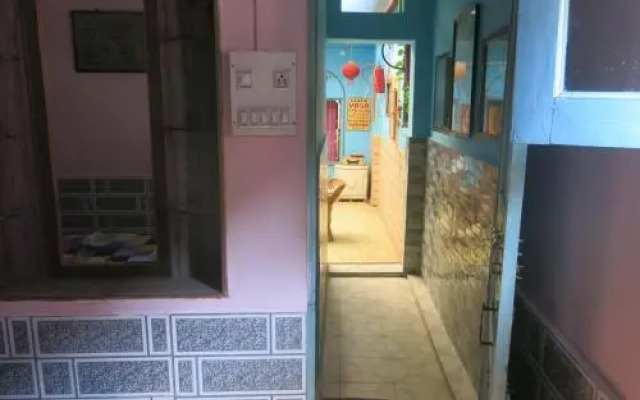 Tree Baba Hostel