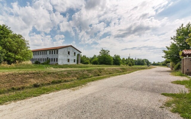 Scenic Villa in Castelnuovo di Porto Near Rocco Colonna