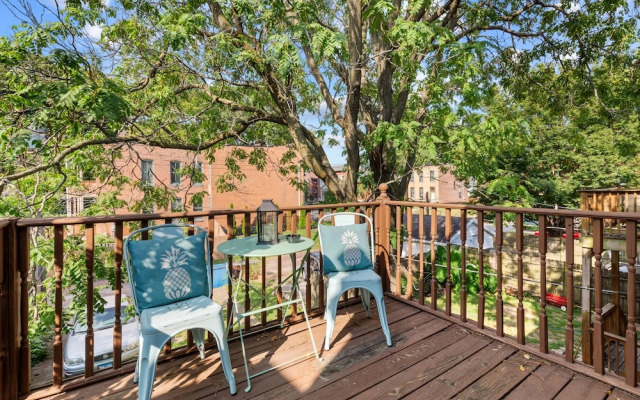 Cozy Family Getaway - JZ Vacation Rentals