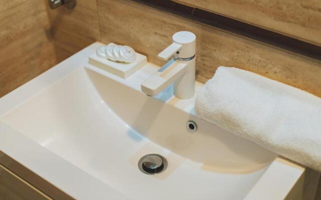 P&O Serviced Apartments FABRYCZNA