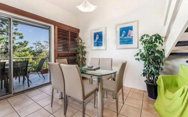 Unit 9 Viewcrest 3 Bedroom 24 Viewland Drive