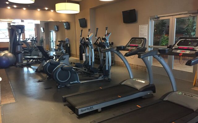 Isle Casino Hotel - Waterloo - A Caesars Rewards Destination