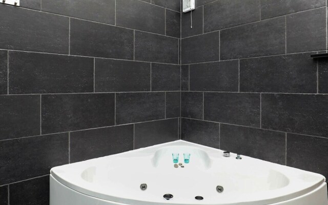Comfy Holiday Home in Thisted With Whirlpool