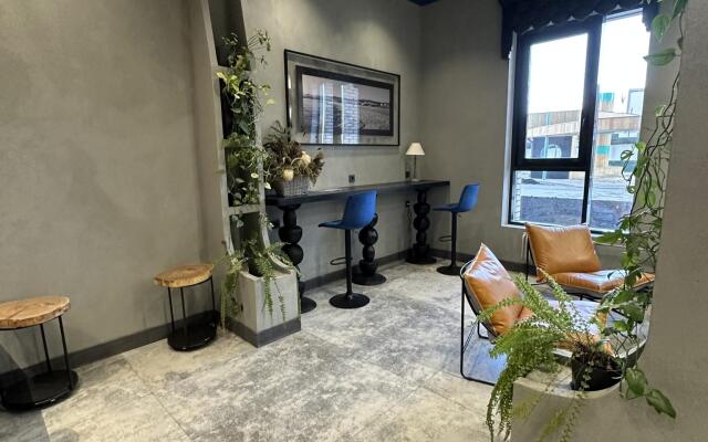 Апартаменты на улице Левитанского 8