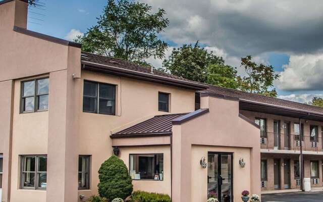 Econo Lodge Douglassville - Pottstown