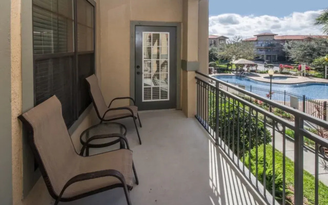 Bella Piazza 907 - 926