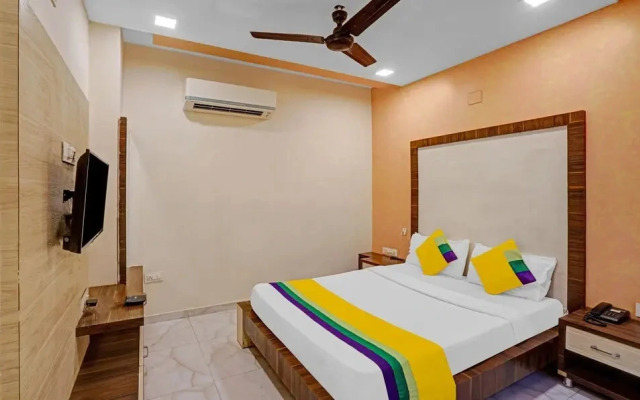 Hotel Aakash by Treebo Hotels