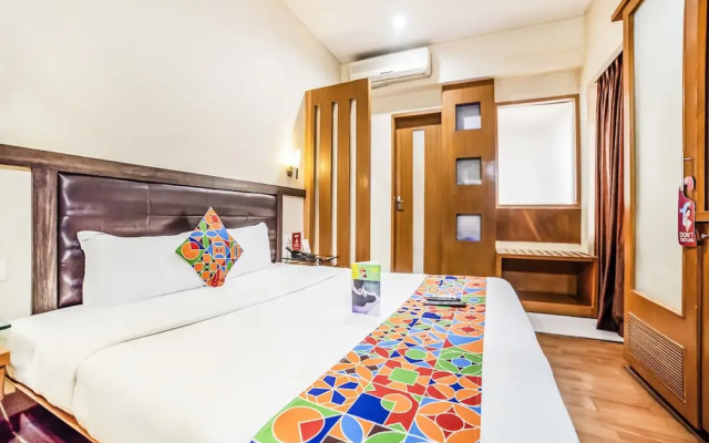 FabHotel Lakme Executive FC Road