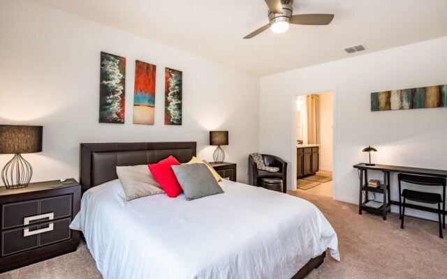 Fantastic 4 Bed 3 Bath Villa