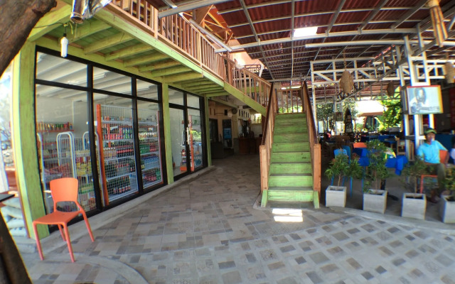 Coral Beach 2 Bungalow