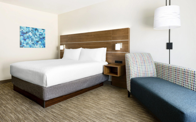 Holiday Inn Express & Suites Oakhurst - Yosemite Park Area by IHG