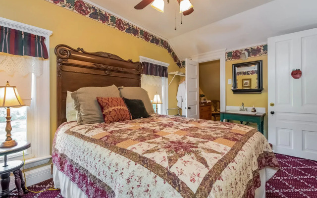 Kingsley House Bed & Breakfast