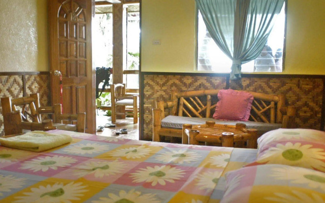 Love's Beach and Dive Resort