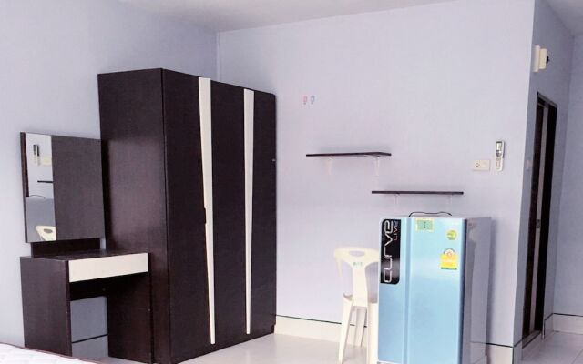 Baan Saen Rak Apartment