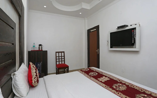 OYO 9042 Hotel Jai Balaji
