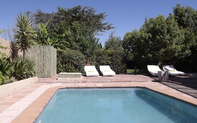 B&B Sauvignon Country Lodge