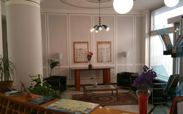 Hotel Domus