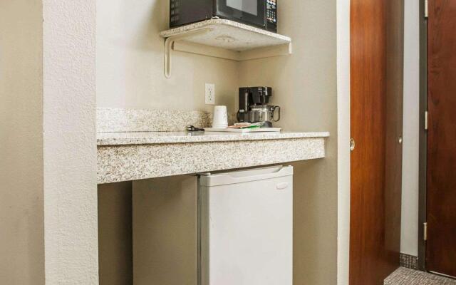 Comfort Inn & Suites St. Louis - O'Fallon