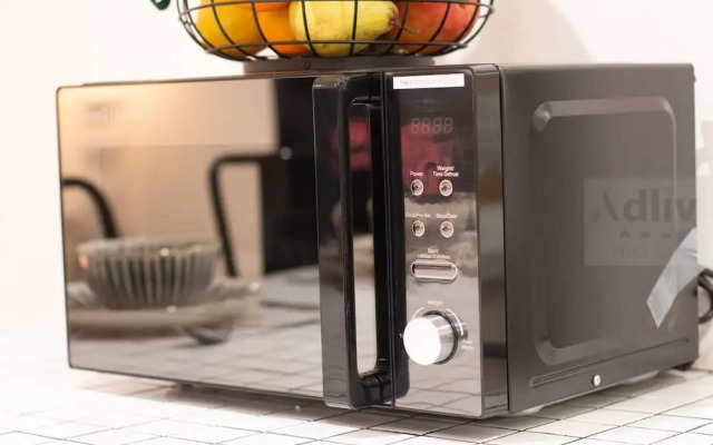 Stunning Chapel Margate Hideaway by Adliv