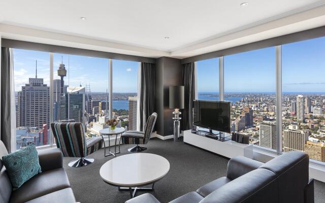 Meriton Suites World Tower