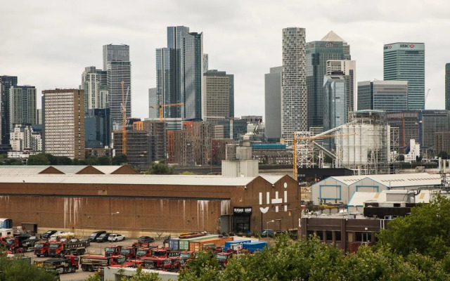 Radisson RED London Greenwich The O2