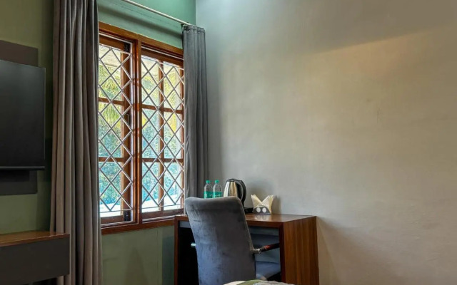 Palm Mystic Inn - Indiranagar