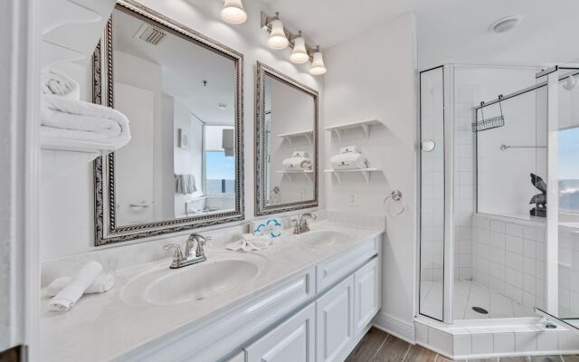 Beach Colony West 4D