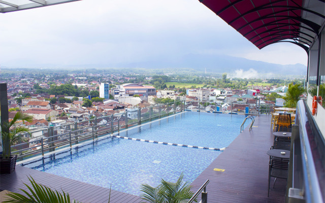 Java Lotus Hotel Jember