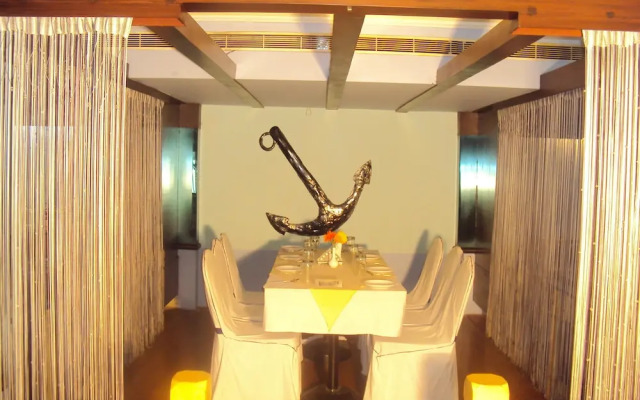 Hotel River Bay