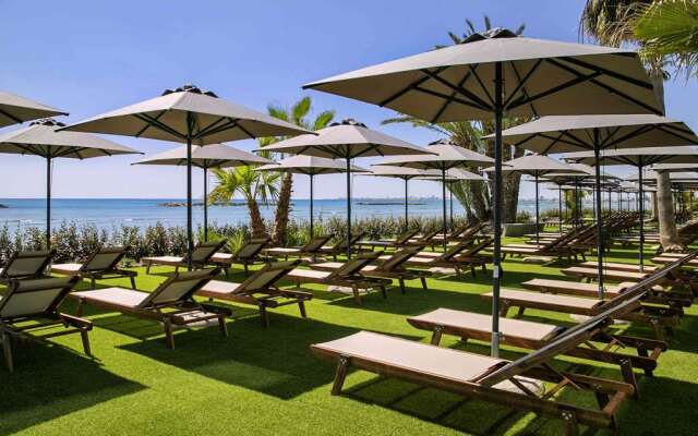 Mercure Larnaca Beach Resort